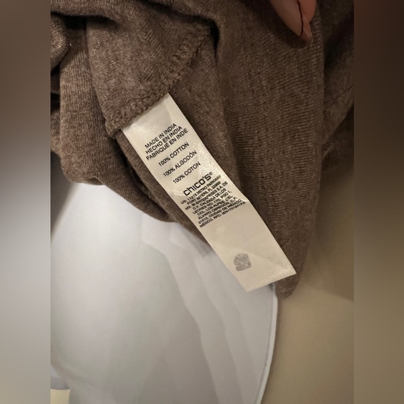 Chico’s T-Shirt - Picture 4 of 4
